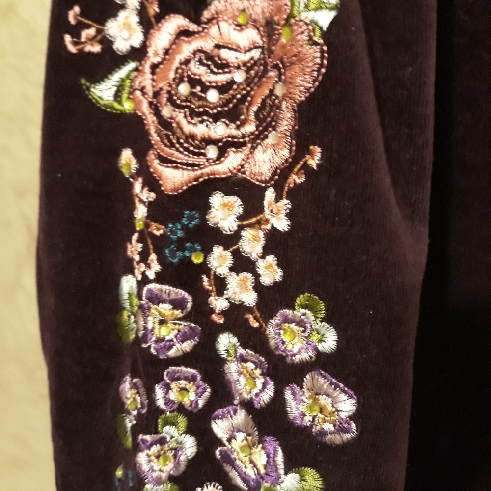 Embroidered Velvet Blazer Jacket - Deep Plum - Picture 9 of 15